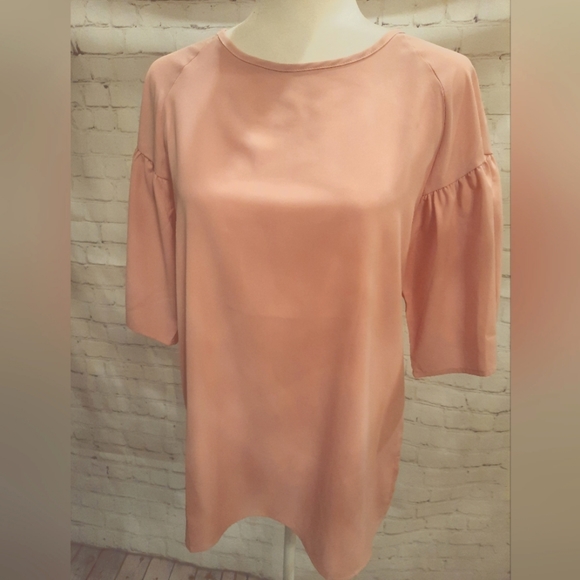 Arianna Raglan Ruffle Sleeve Blouse - Beautiful Salmon Shade- Woman's Size Small - Picture 2 of 9
